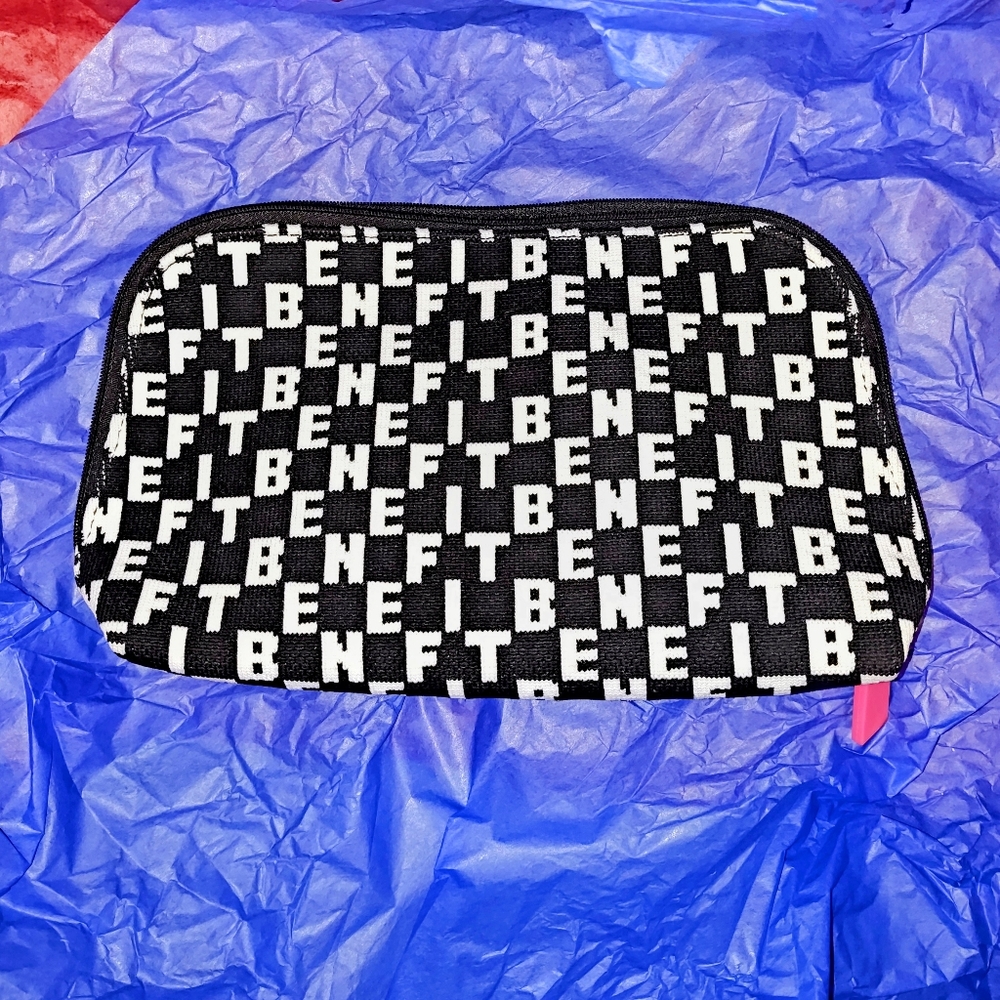 🎁Benefit 2025 Letter Grid Black & White Cosmetic Bag